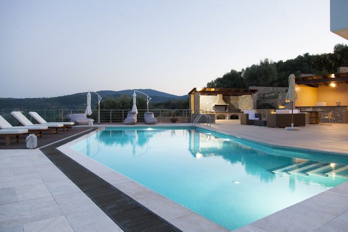 Alivia Lefkas Luxury Villas