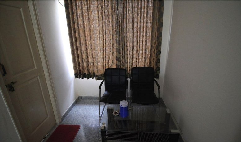 Soundarya Hotel