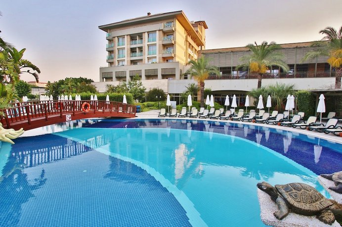 Sunis Kumkoy Beach Resort Hotel & Spa