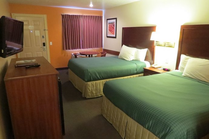 Americas Best Inn & Suites Saint George