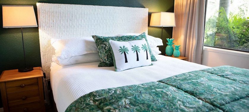 Emerald Inn on Takapuna Beach