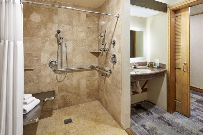 Cavalier Oceanfront Resort