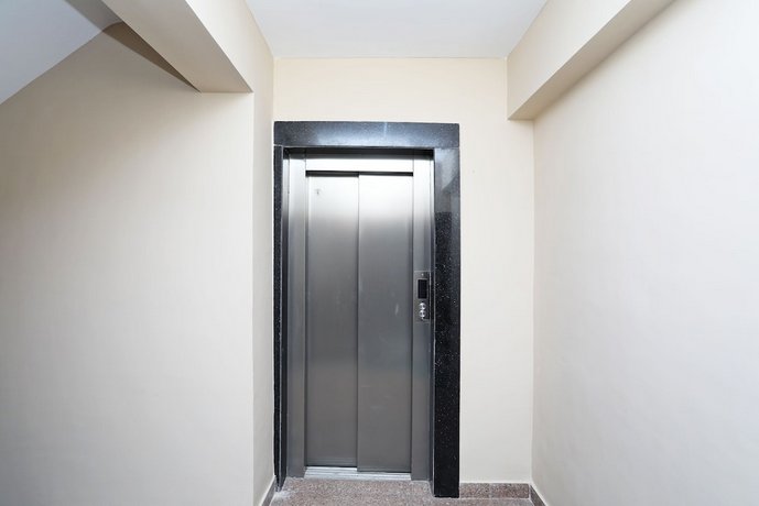 Oyo 14733 De 85