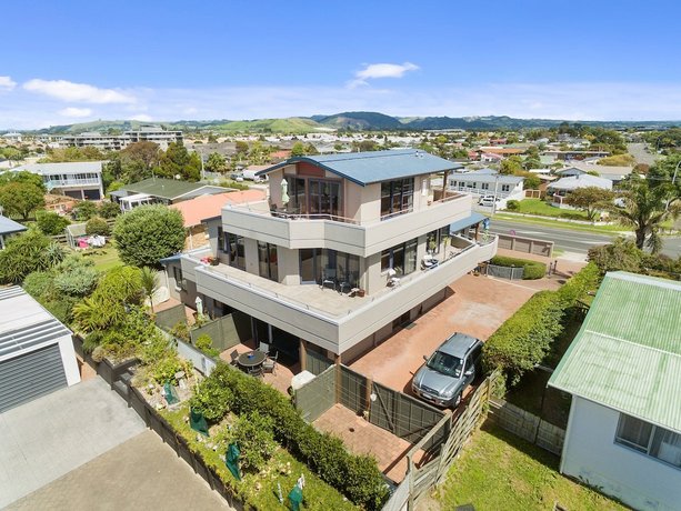 Boatshed Motel Apartments