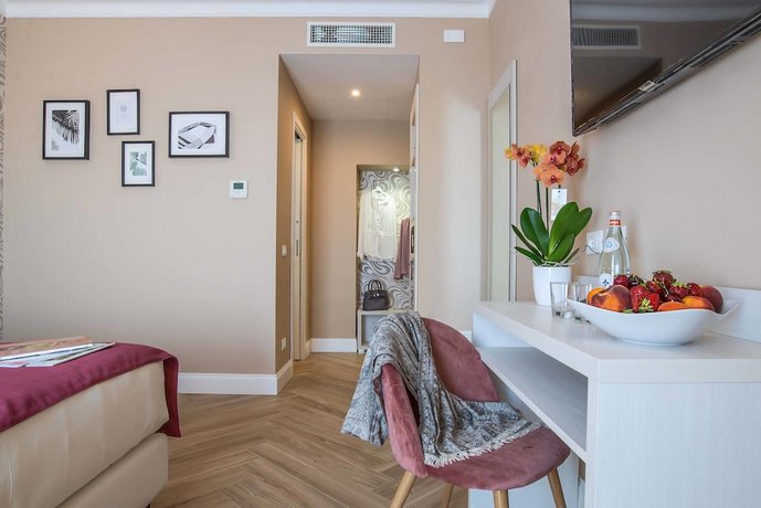 Hotel Joli Rome