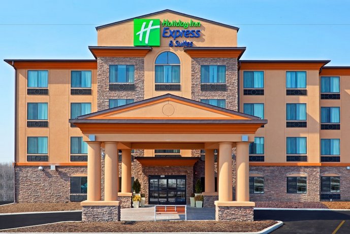 Holiday Inn Express Hotel & Suites Syracuse North Airport Area