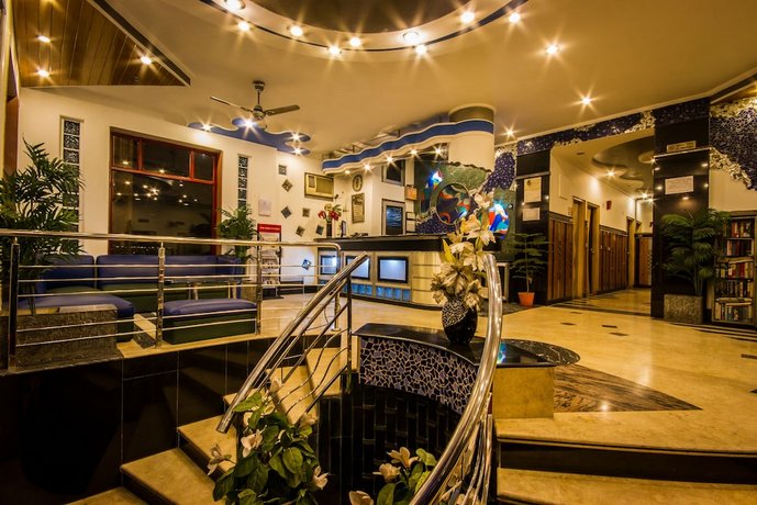 The Suncourt Hotel Yatri