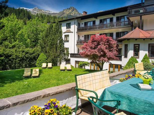 Johannesbad Hotel St Georg