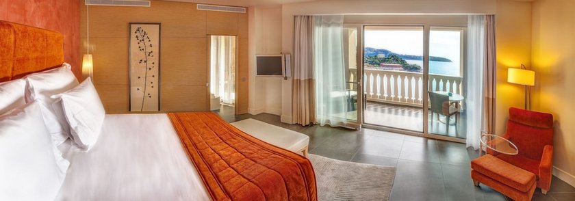Monte-Carlo Bay Hotel & Resort