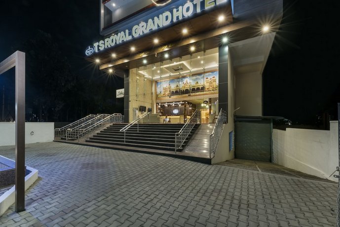 T S Royal Grand Hotel