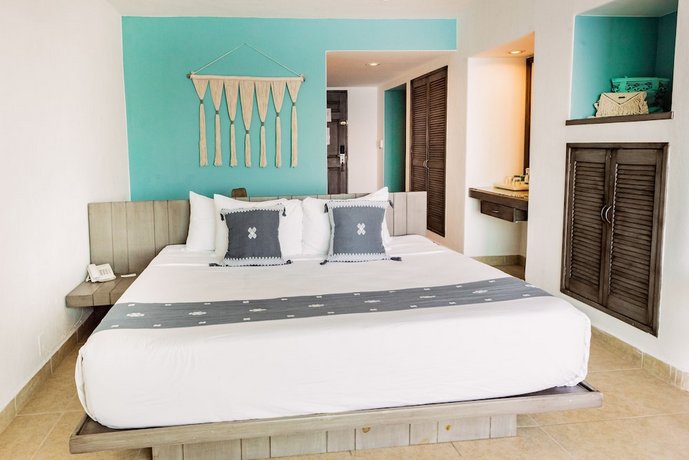 Hotel B Cozumel-Boutique by the Sea