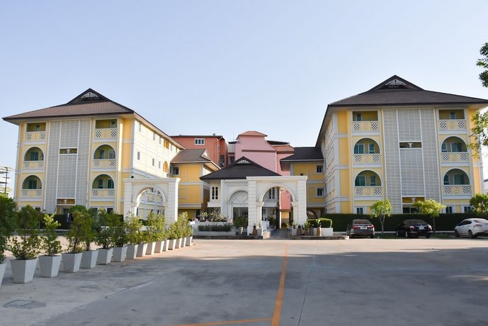 Hotel B Nakhon Ratchasima