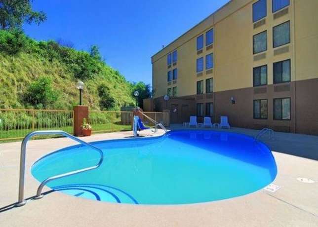 Comfort Inn Mars Hill Compare Deals