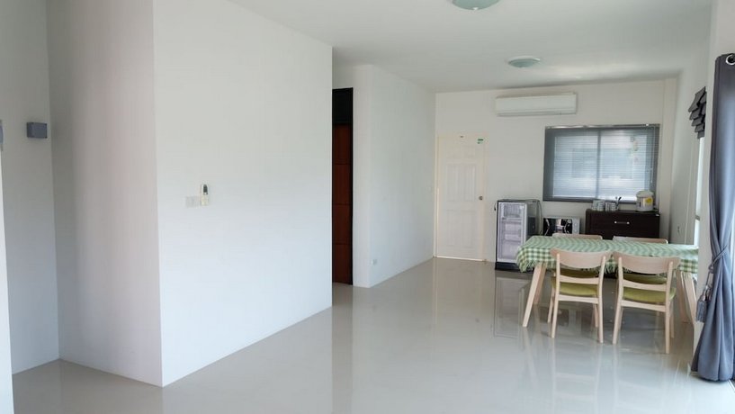 Bhukitta Resort Nai Yang