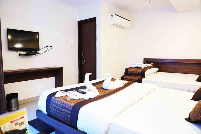 Hotel Kumar Palace