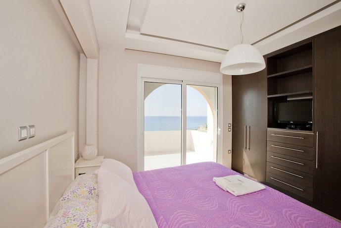 Kiotari Beach Villas