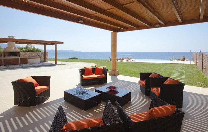 Kiotari Beach Villas