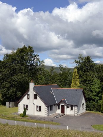 The Factor's Inn & Factor's Cottage