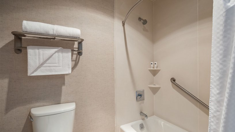 Executive Inn & Suites Oakland