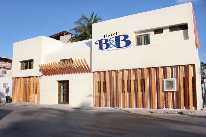 Hotel B&B by Playa del Karma