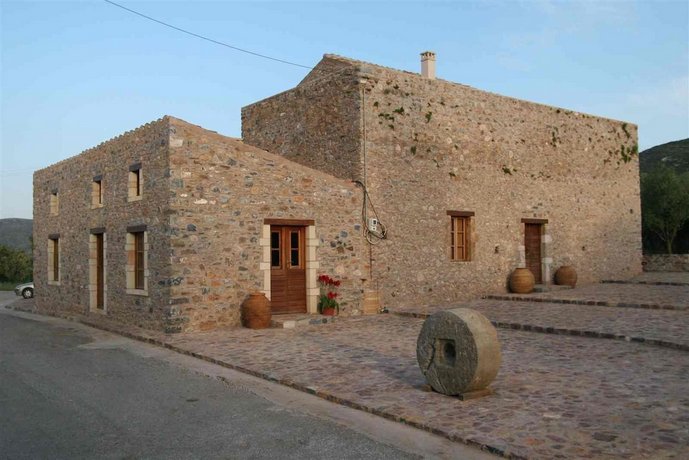 Liotrivi Historical Mansion and Boutique Hotel