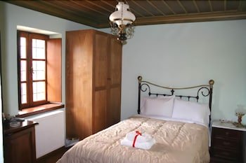 Nikolas Guesthouse