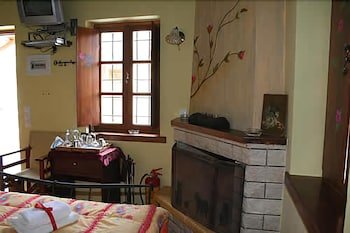 Nikolas Guesthouse