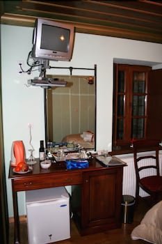 Nikolas Guesthouse