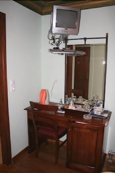 Nikolas Guesthouse