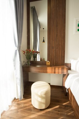 Anna Center Hotel