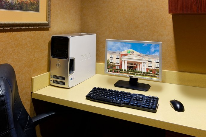 Holiday Inn Express & Suites Tupelo
