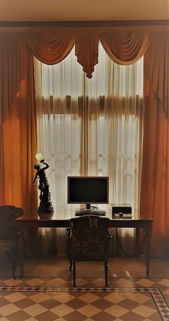 Capsis Bristol Boutique Hotel