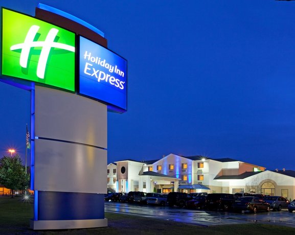 Holiday Inn Express Hotel Pittsburgh-North/Harmarville Oakmont United States thumbnail