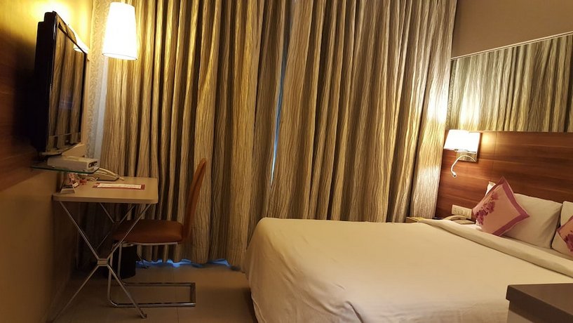 Royal Orchid Central Akota