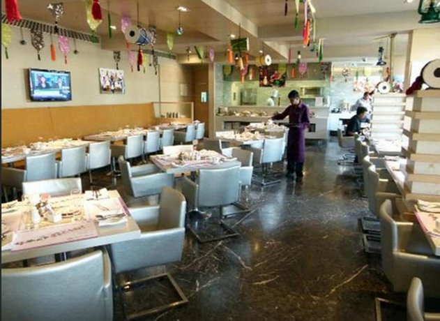 Royal Orchid Central Akota