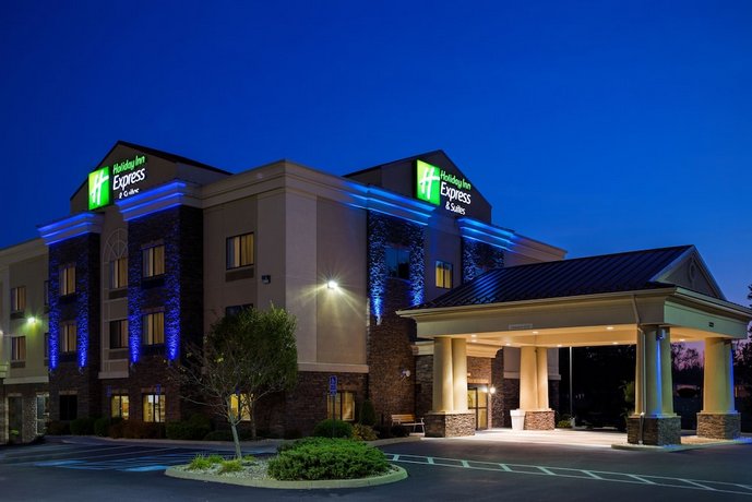 Holiday Inn Express Hotel & Suites Lewisburg