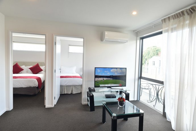 Bealey Plaza Motel
