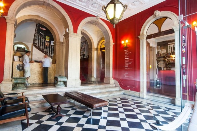 The Independente Hostel & Suites