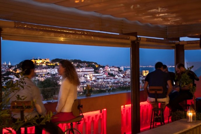 The Independente Hostel & Suites