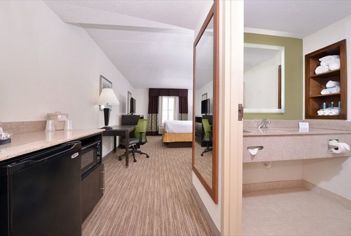 Holiday Inn Express Hotel & Suites Mooresville - Lake Norman