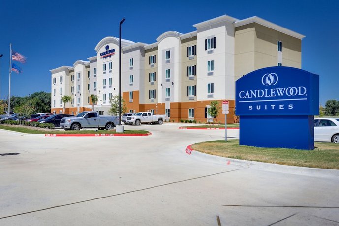 Candlewood Suites College Station