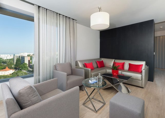 TRYP Lisboa Aeroporto Hotel
