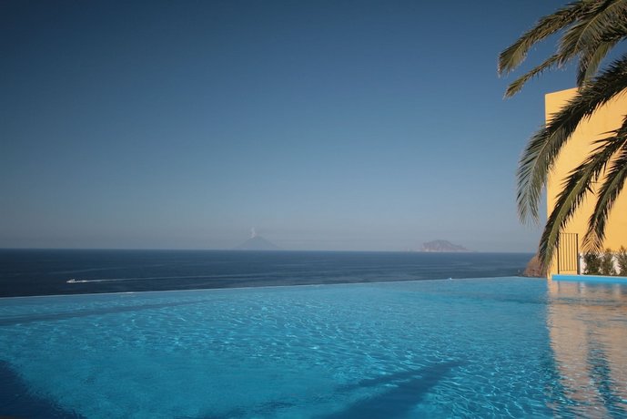 Hotel Ravesi