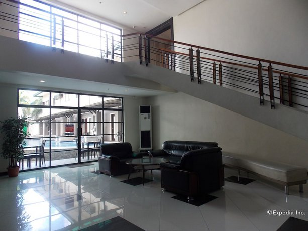 Circle Inn Hotel and Suites Bacolod