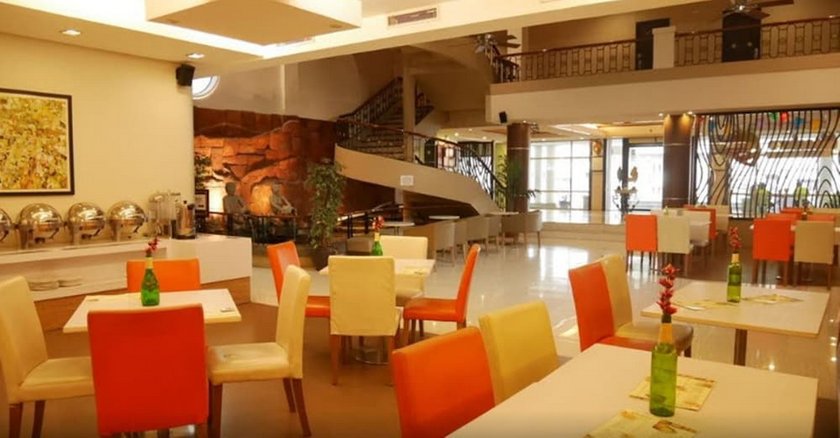 Circle Inn Hotel and Suites Bacolod