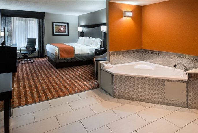 Holiday Inn Express & Suites Nashville Southeast - Antioch