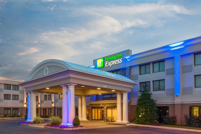 Holiday Inn Express Philadelphia NE-Bensalem