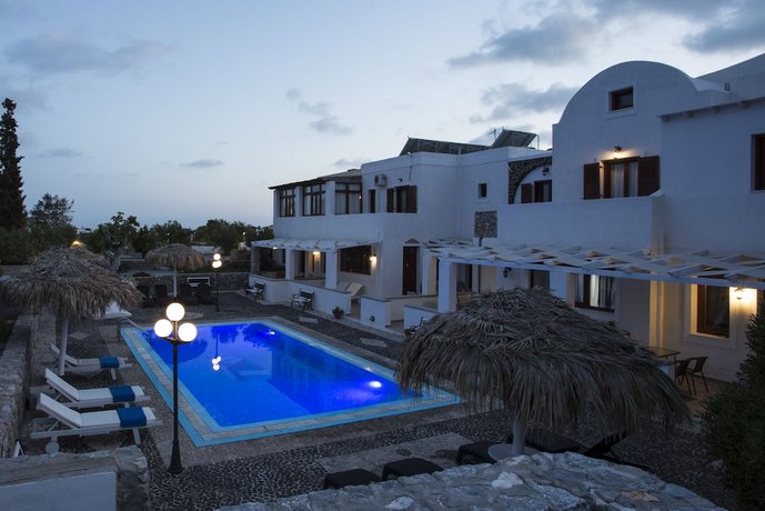 Birds Villa Apartments - Including Car Rental