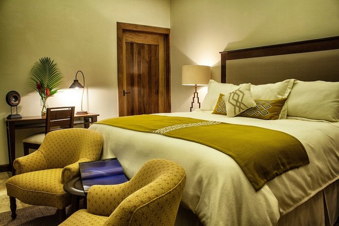 Bolontiku Hotel Boutique