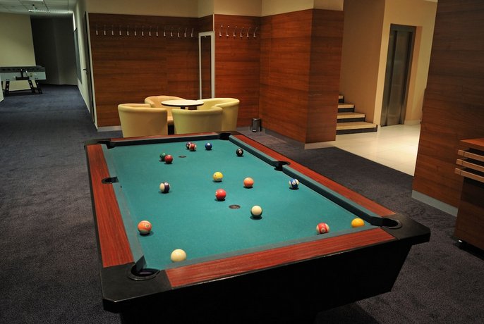 CE Plaza Hotel